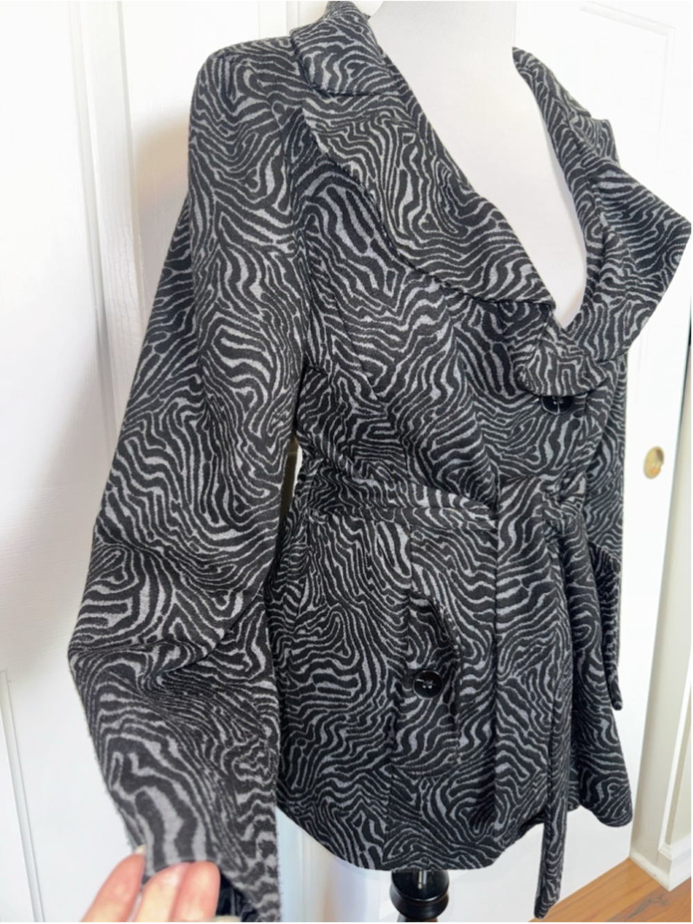 Sandro Studio Belted Zebra Print Jacket Blazer Goth Dark Academia Chic Medium - Picture 3 of 10